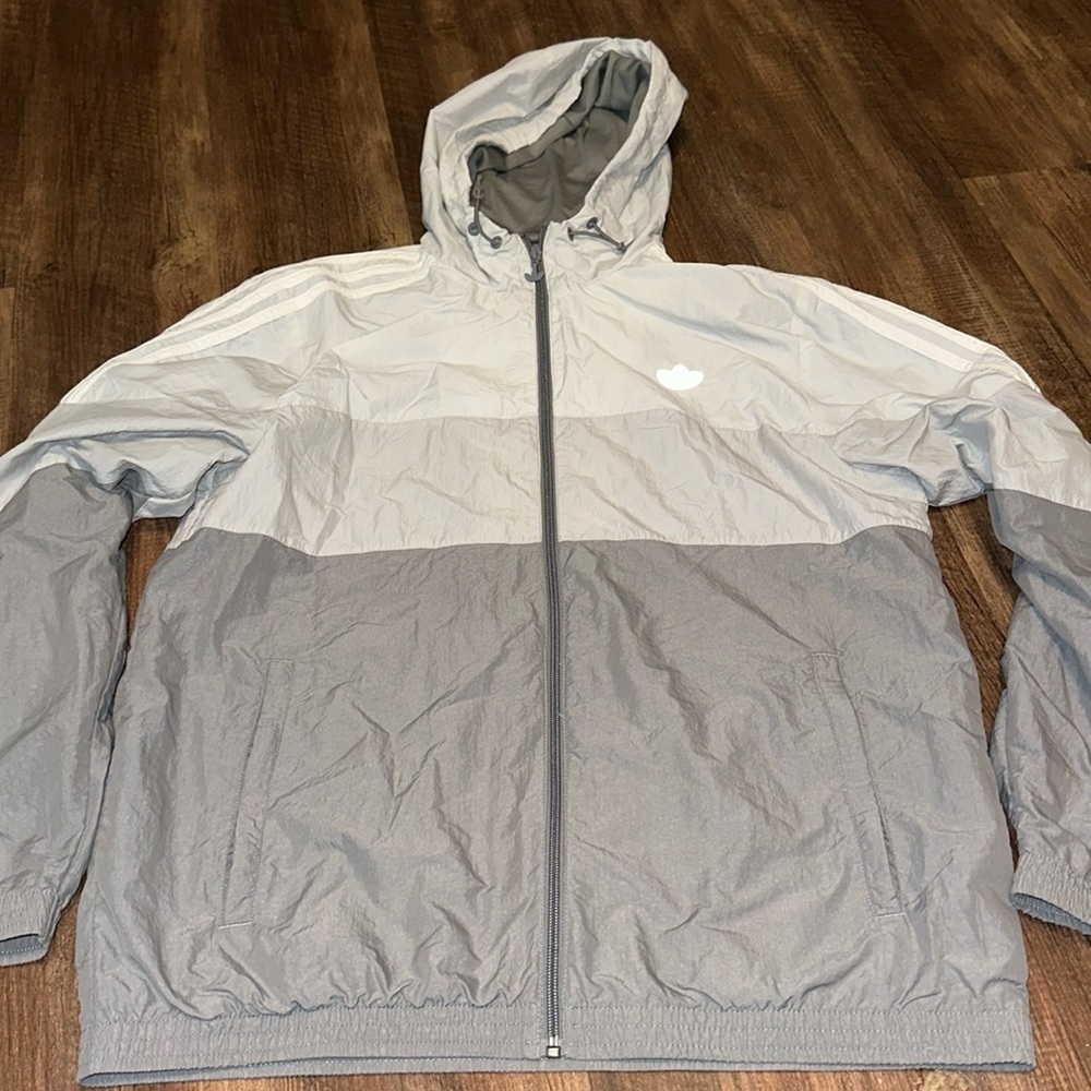 Adidas‎ Men’s Hooded Rain Jacket size M Gray striped